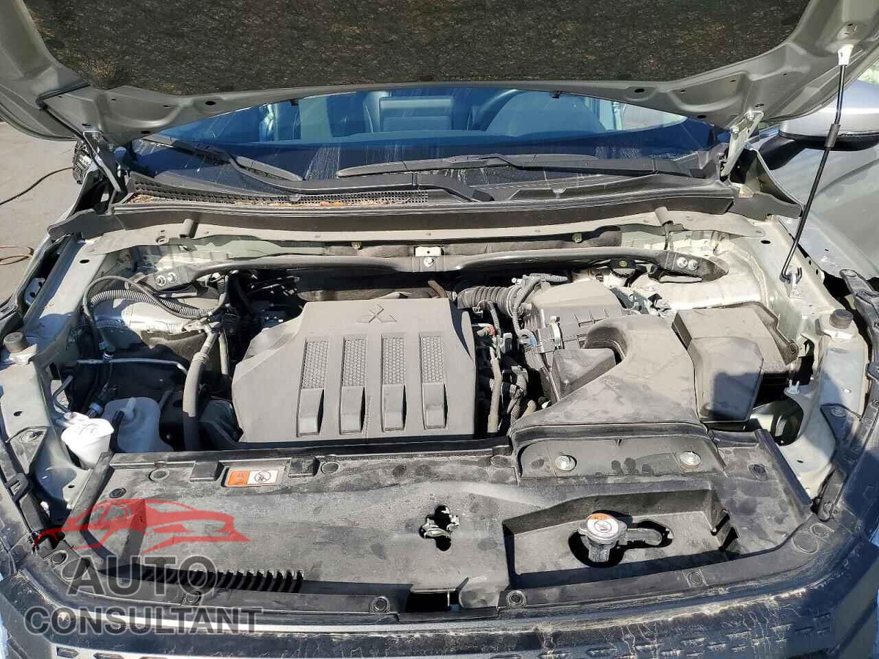 MITSUBISHI ECLIPSE 2024 - JA4ATWAA3RZ052358