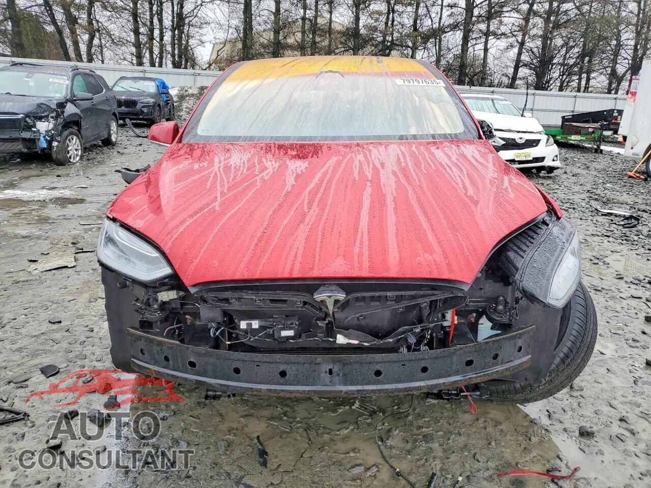 TESLA MODEL X 2017 - 5YJXCAE20HF034765