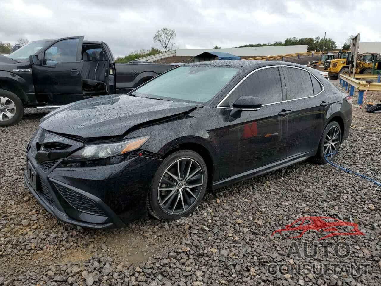 TOYOTA CAMRY 2021 - 4T1T11AK4MU571839