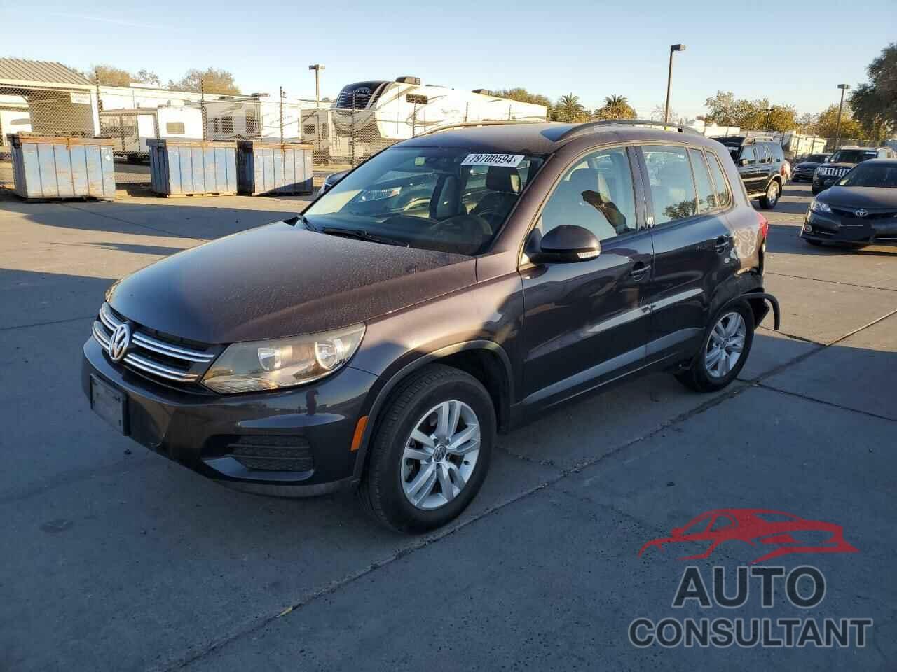 VOLKSWAGEN TIGUAN 2016 - WVGAV7AX0GW586311