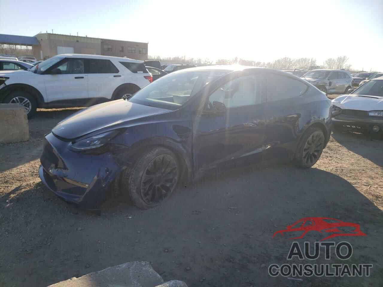 TESLA MODEL Y 2022 - 7SAYGDEF8NF451594