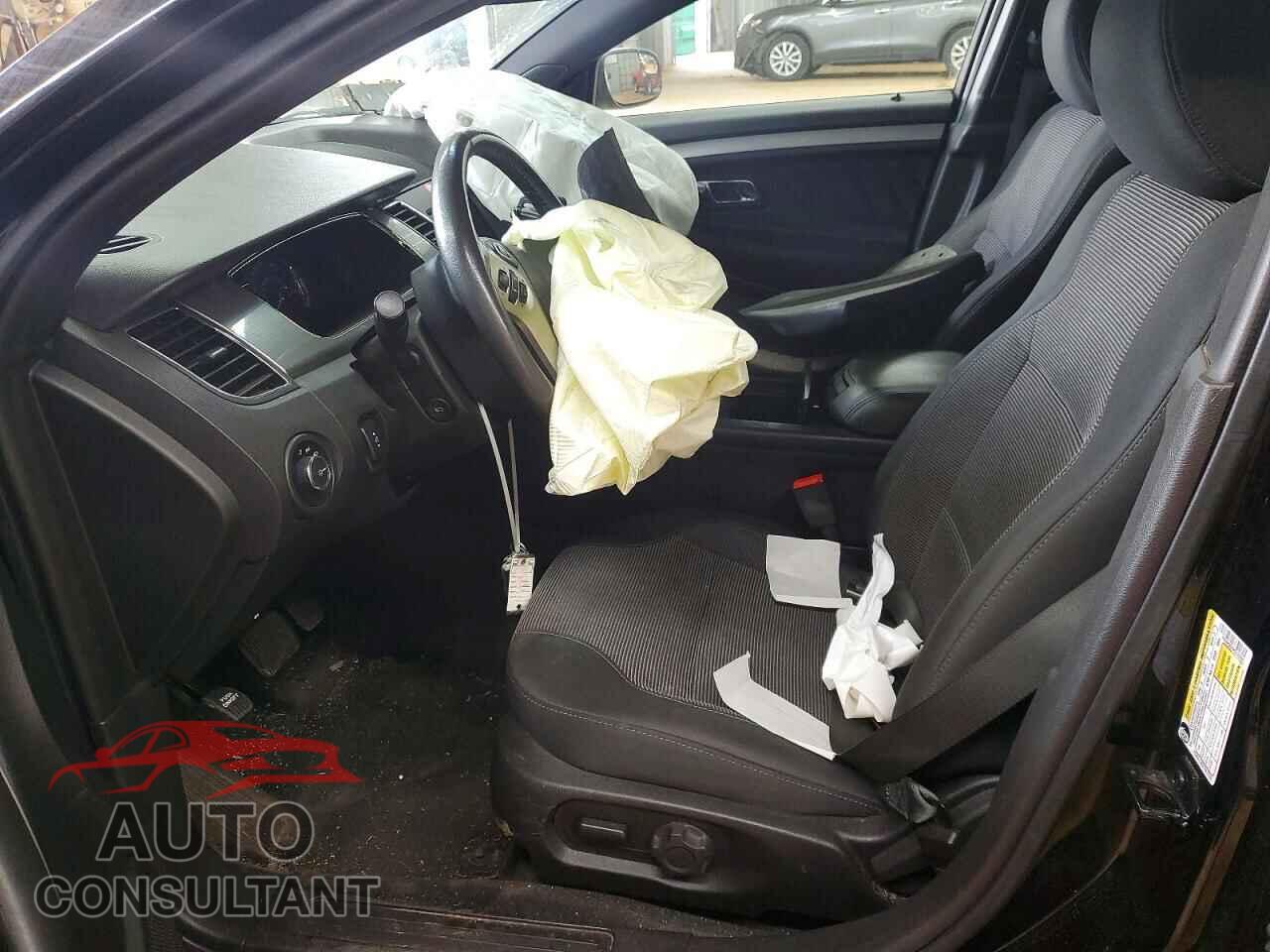 FORD TAURUS 2017 - 1FAHP2E85HG126209