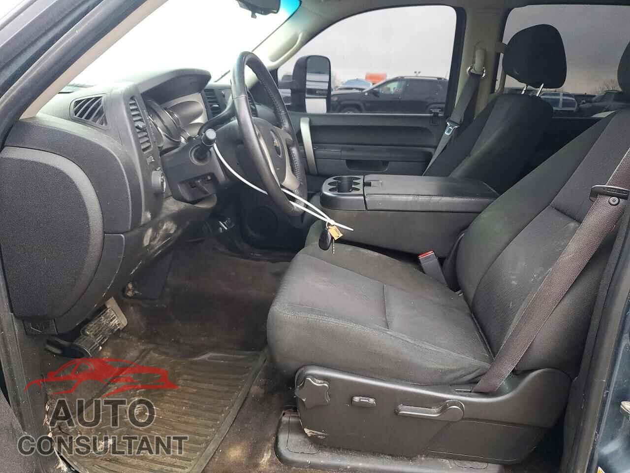 CHEVROLET SILVERADO 2012 - 1GCPKSE73CF153726