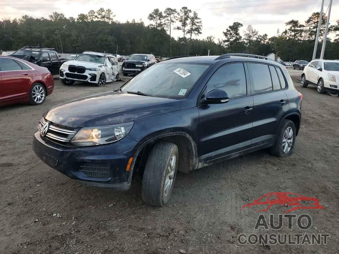 VOLKSWAGEN TIGUAN 2016 - WVGAV7AX7GW518569