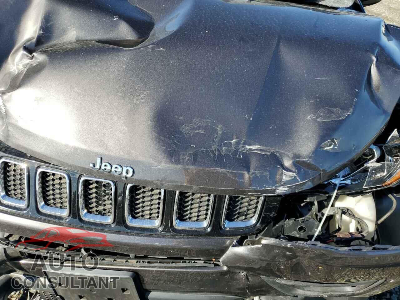 JEEP COMPASS 2018 - 3C4NJCBB5JT441209