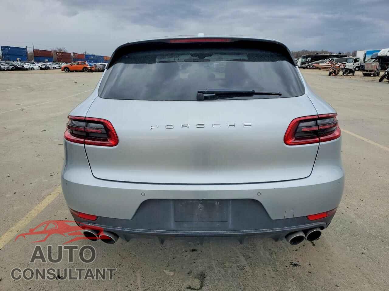 PORSCHE MACAN 2016 - WP1AB2A55GLB52688