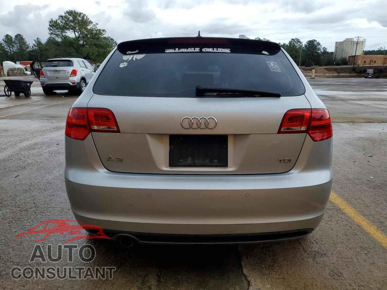 AUDI A3 2012 - WAUKJAFM8CA082495