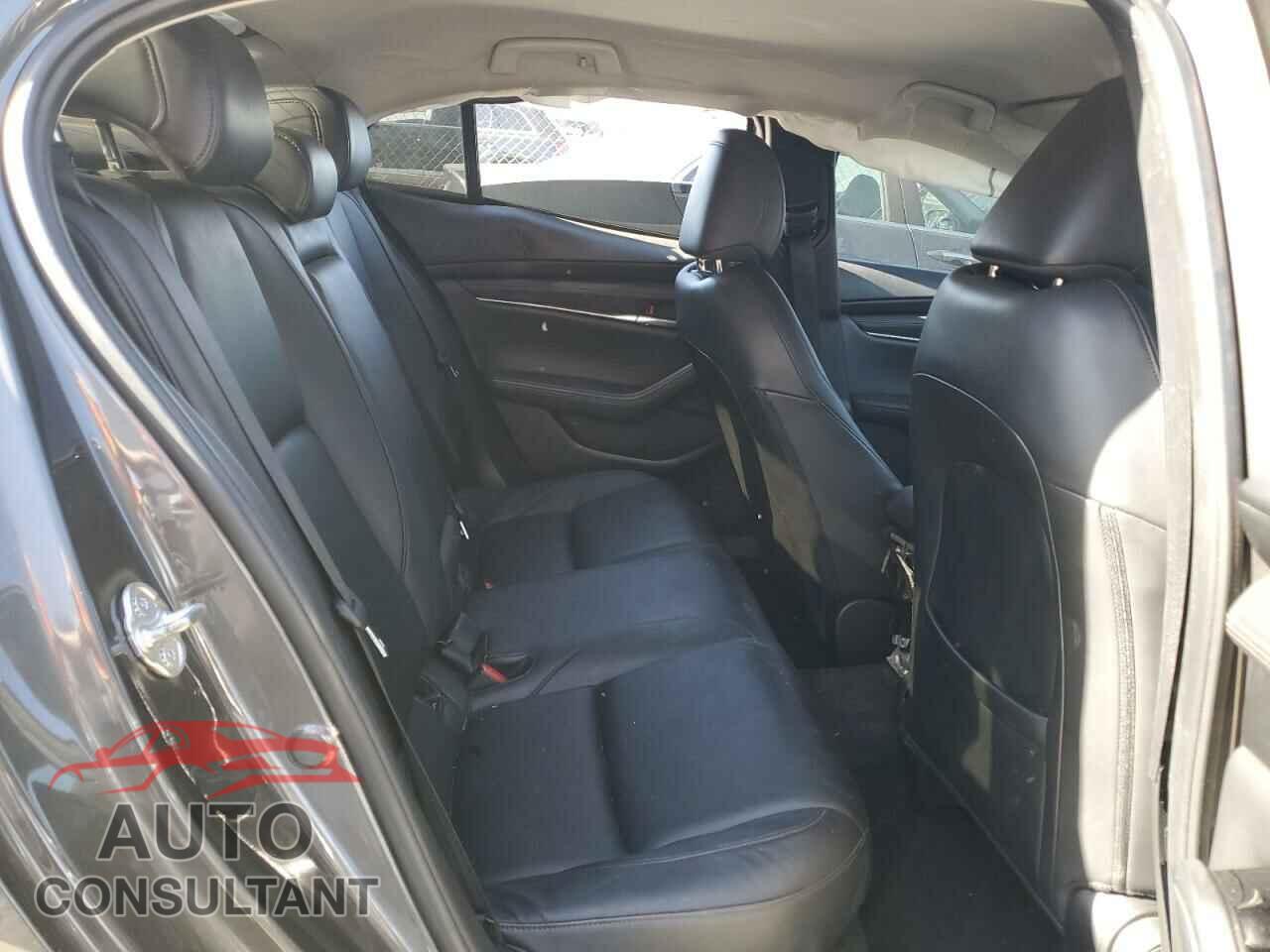 MAZDA 3 2019 - JM1BPACL4K1111289