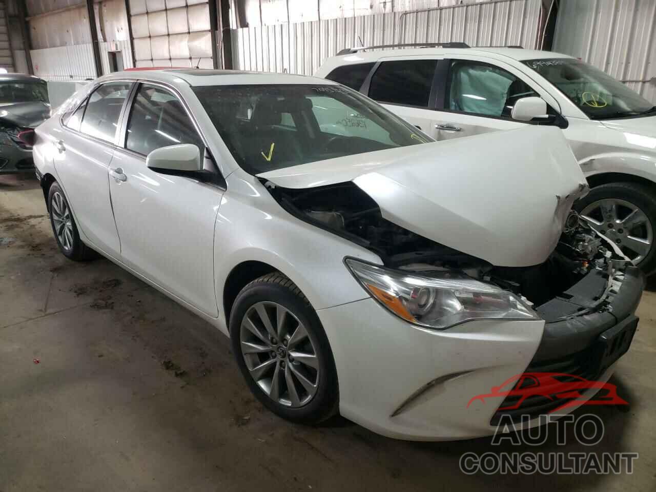 TOYOTA CAMRY 2016 - 4T1BF1FK3GU502375