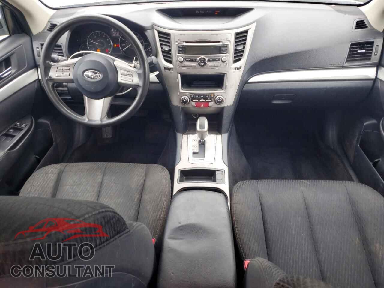 SUBARU OUTBACK 2011 - 4S4BRBAC2B3338841