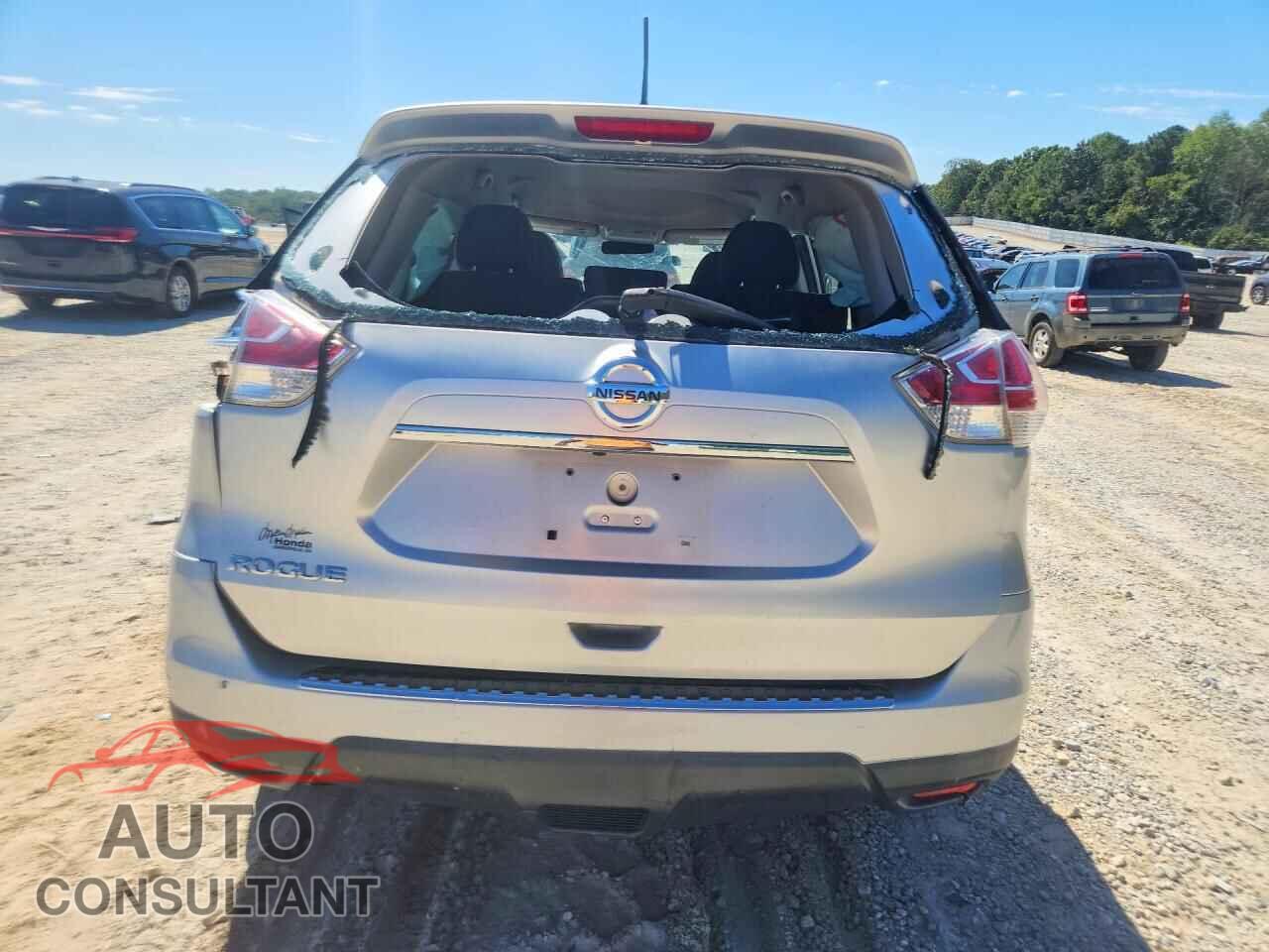 NISSAN ROGUE 2015 - KNMAT2MT9FP587262