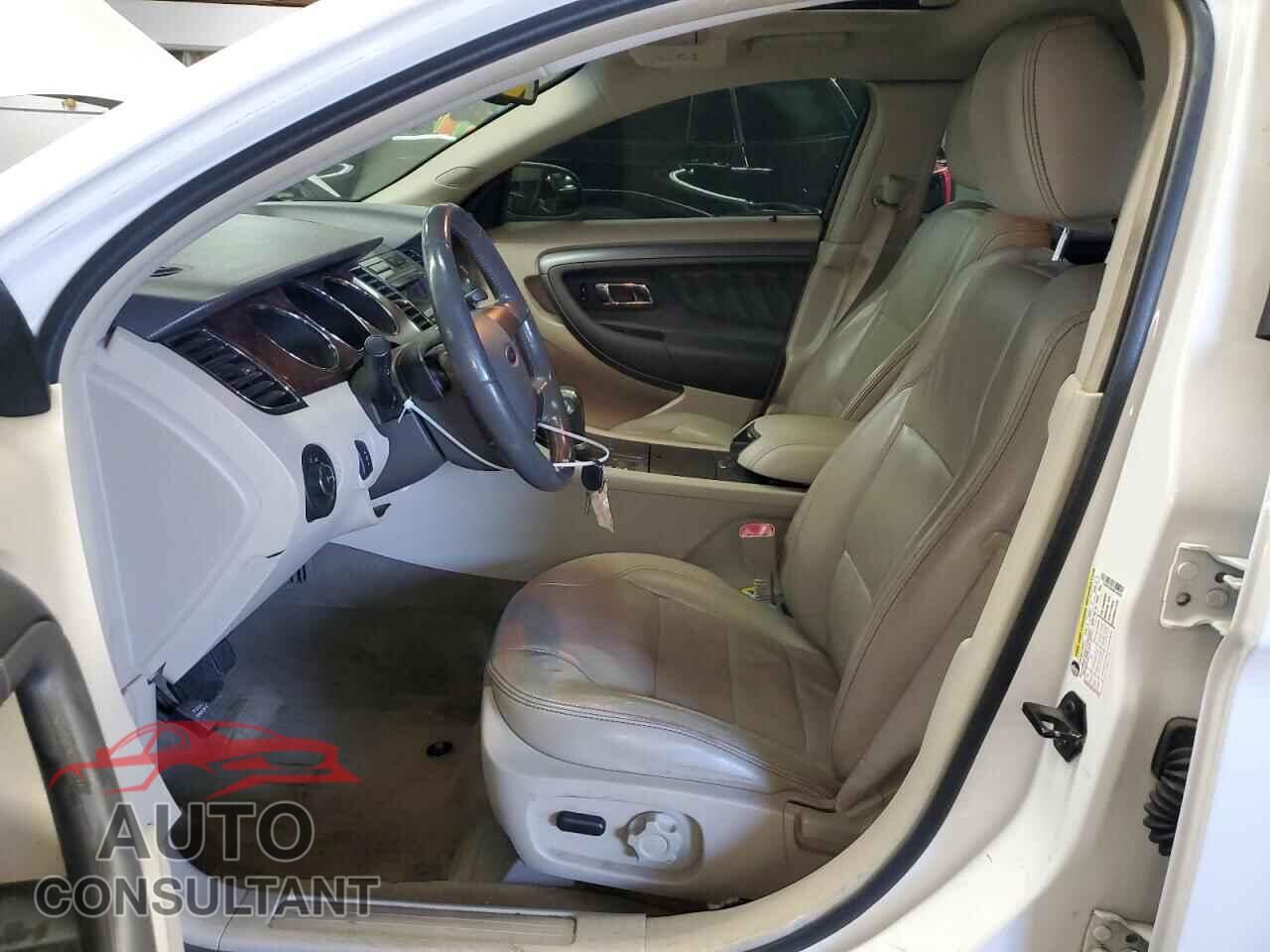 FORD TAURUS 2011 - 1FAHP2EW0BG189062