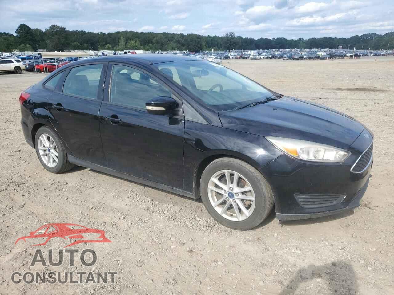 FORD FOCUS 2017 - 1FADP3F28HL329570