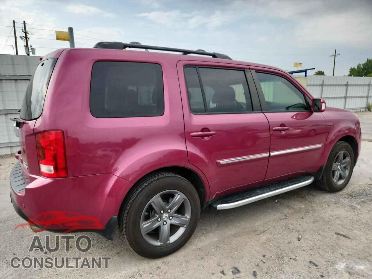 HONDA PILOT 2015 - 5FNYF4H94FB044184