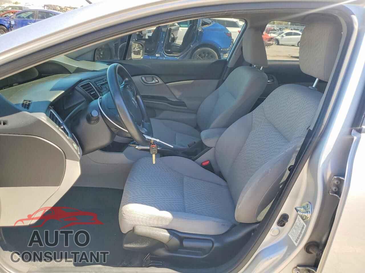 HONDA CIVIC 2015 - 2HGFB2F56FH557794