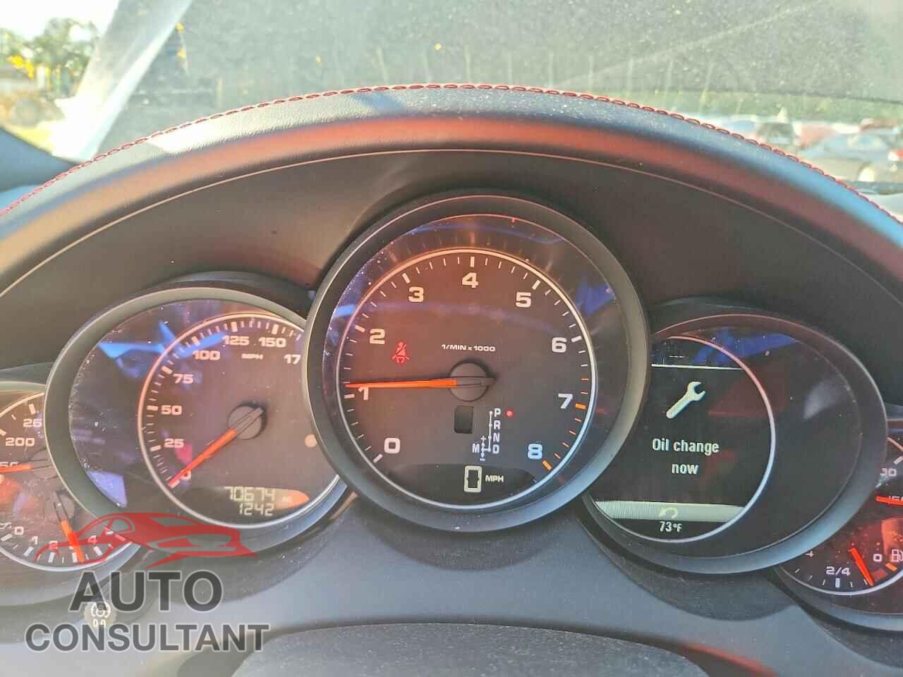 PORSCHE CAYENNE 2018 - WP1AA2A23JKA06005