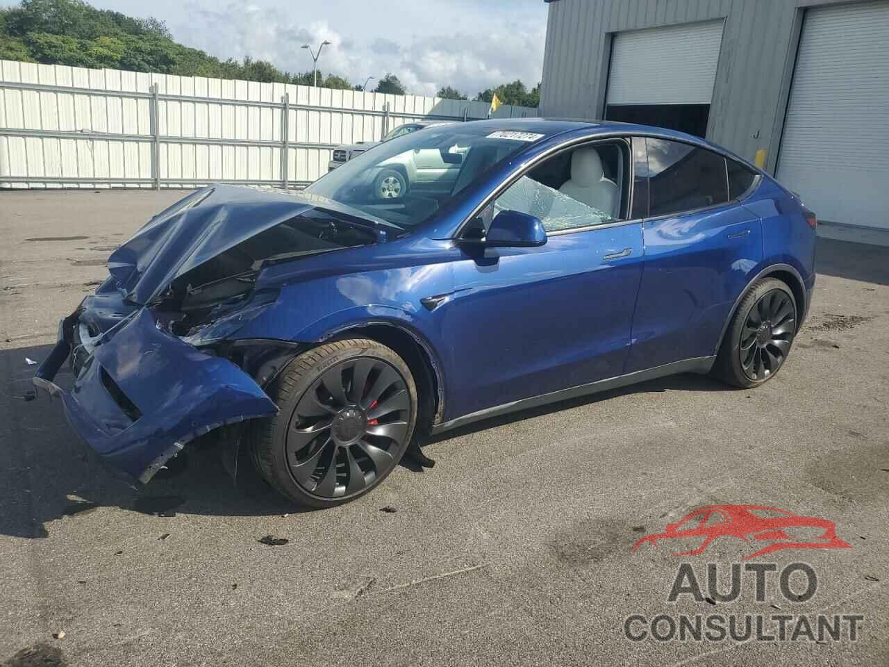 TESLA MODEL Y 2022 - 7SAYGDEF8NF570116