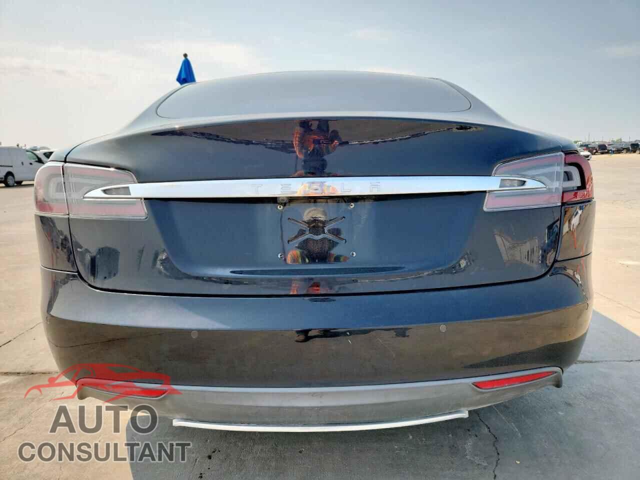 TESLA MODEL S 2014 - 5YJSA1S17EFP62168