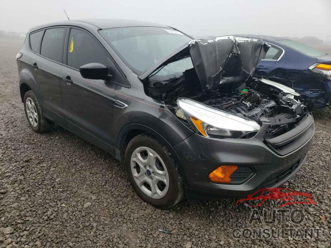 FORD ESCAPE 2017 - 1FMCU0F70HUD15726