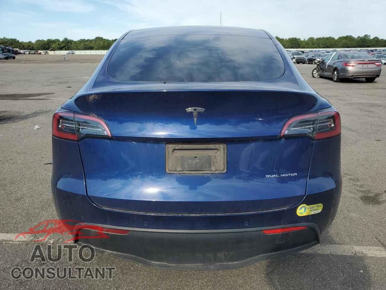 TESLA MODEL Y 2022 - 7SAYGAEE7NF323885