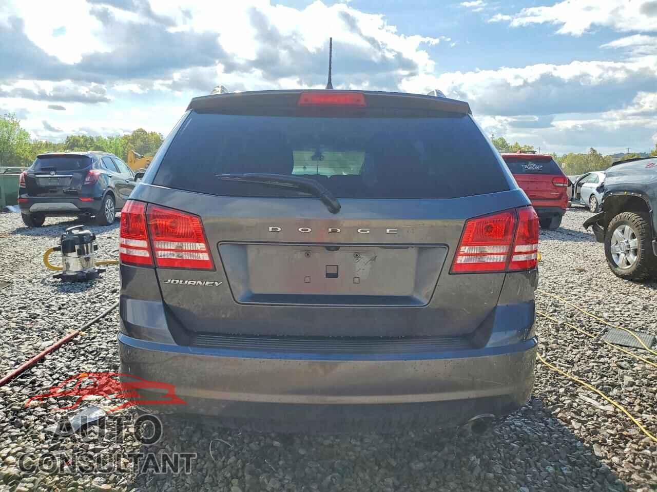 DODGE JOURNEY 2018 - 3C4PDCAB9JT412264
