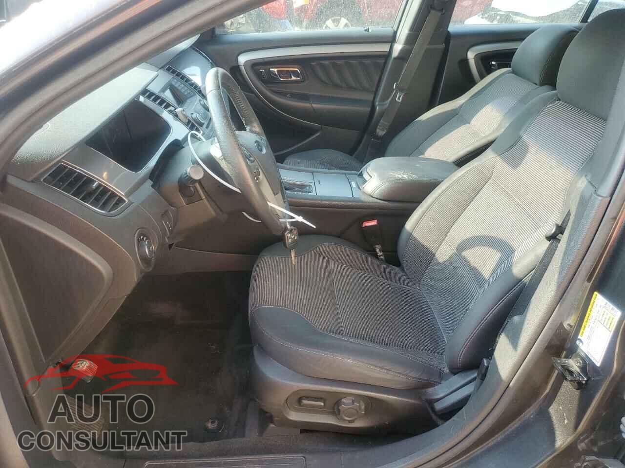 FORD TAURUS 2017 - 1FAHP2E81HG125509