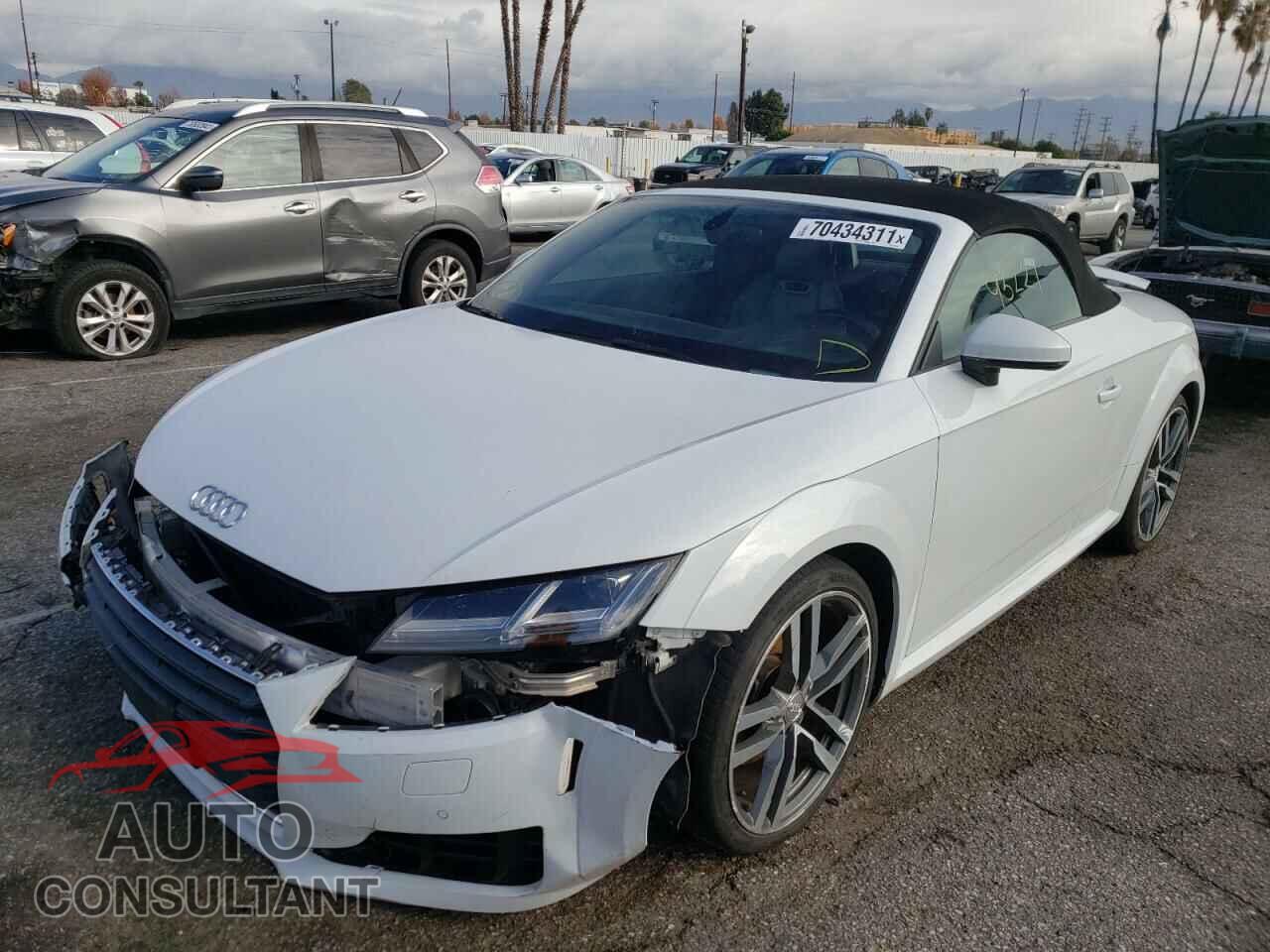 AUDI TT 2016 - TRUT5CFV4G1024234