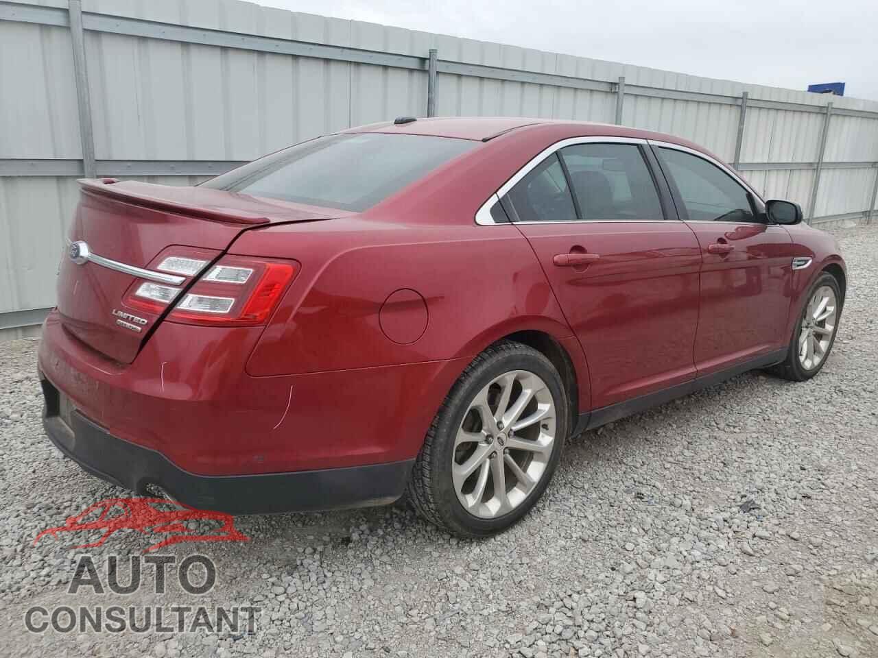 FORD TAURUS 2018 - 1FAHP2F88JG109215