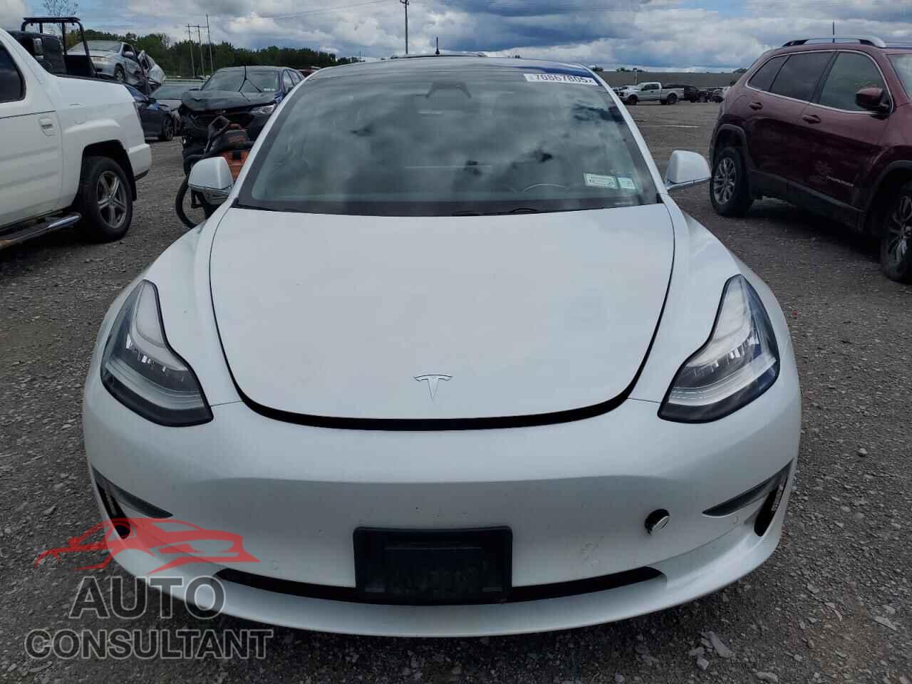 TESLA MODEL 3 2019 - 5YJ3E1EAXKF472569