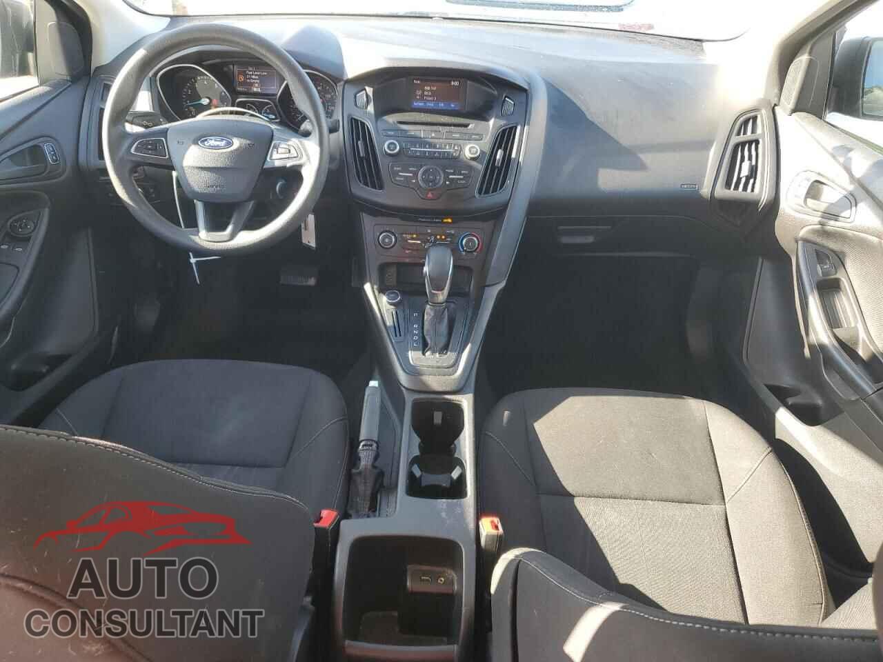 FORD FOCUS 2017 - 1FADP3E25HL335442