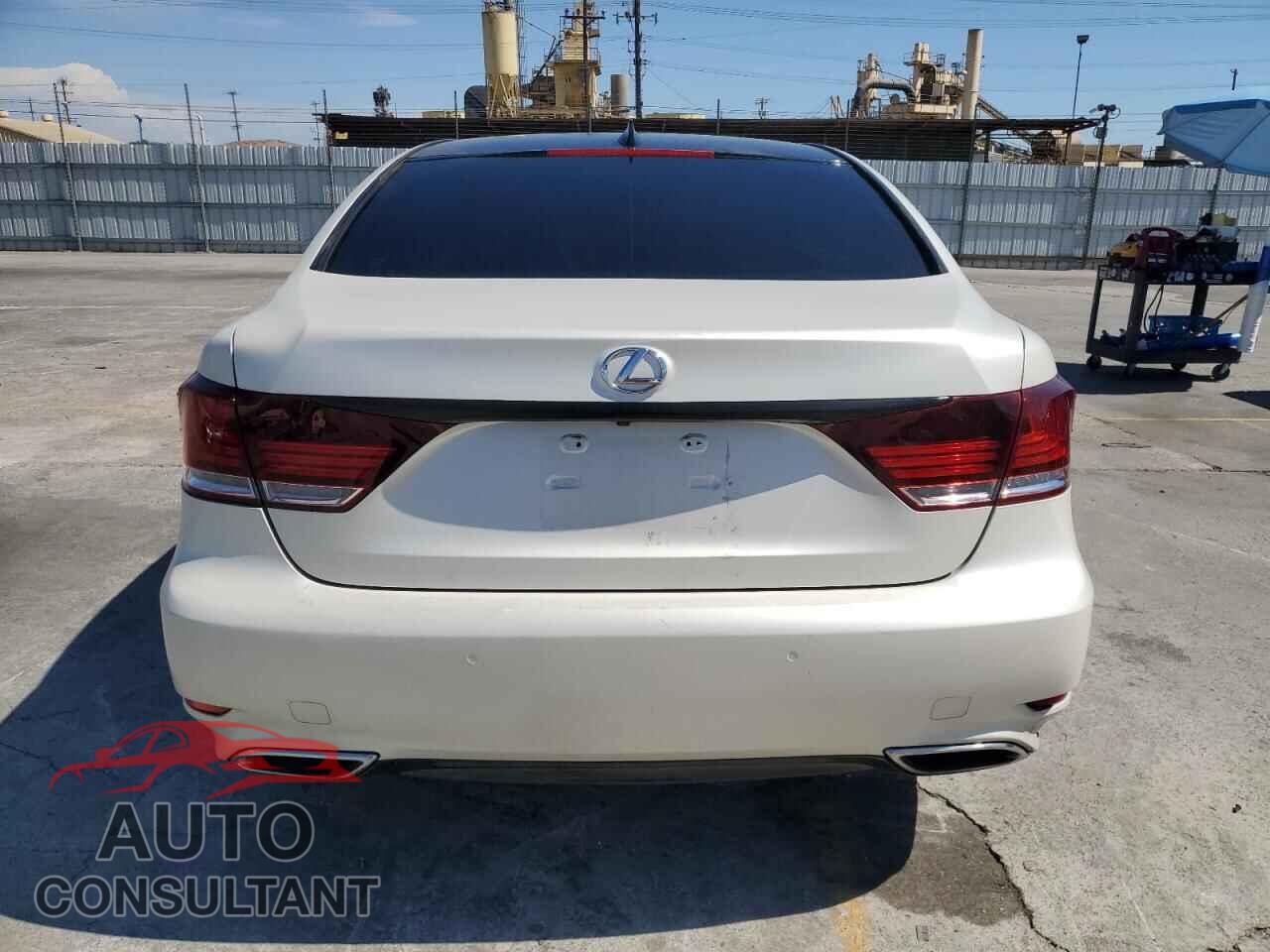LEXUS LS460 2014 - JTHBL5EF4E5128261