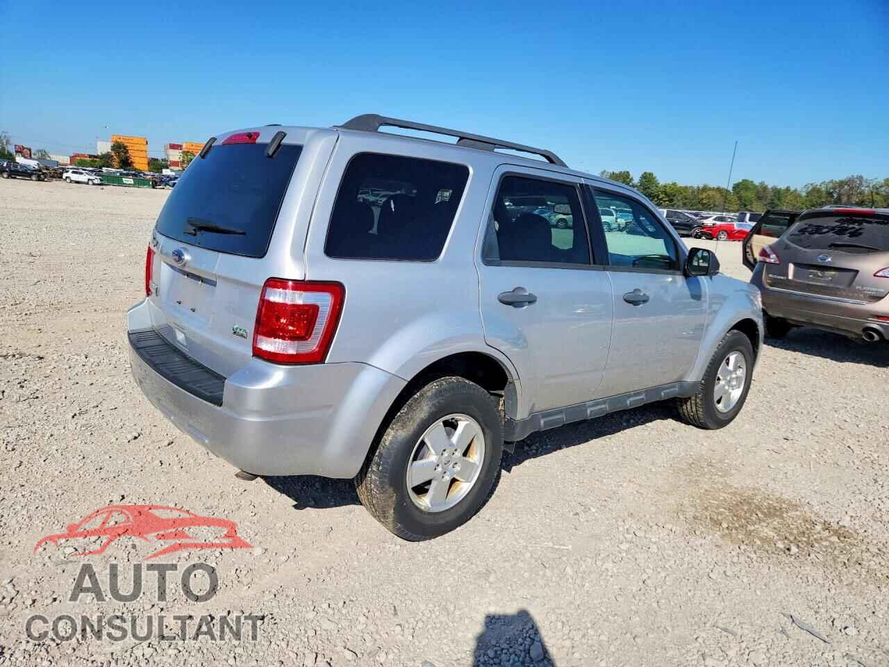 FORD ESCAPE 2011 - 1FMCU0DG0BKB45079