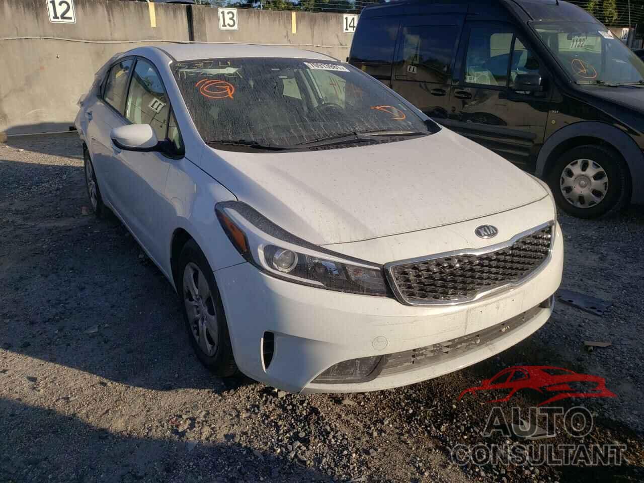 KIA FORTE 2018 - 3KPFK4A73JE245374