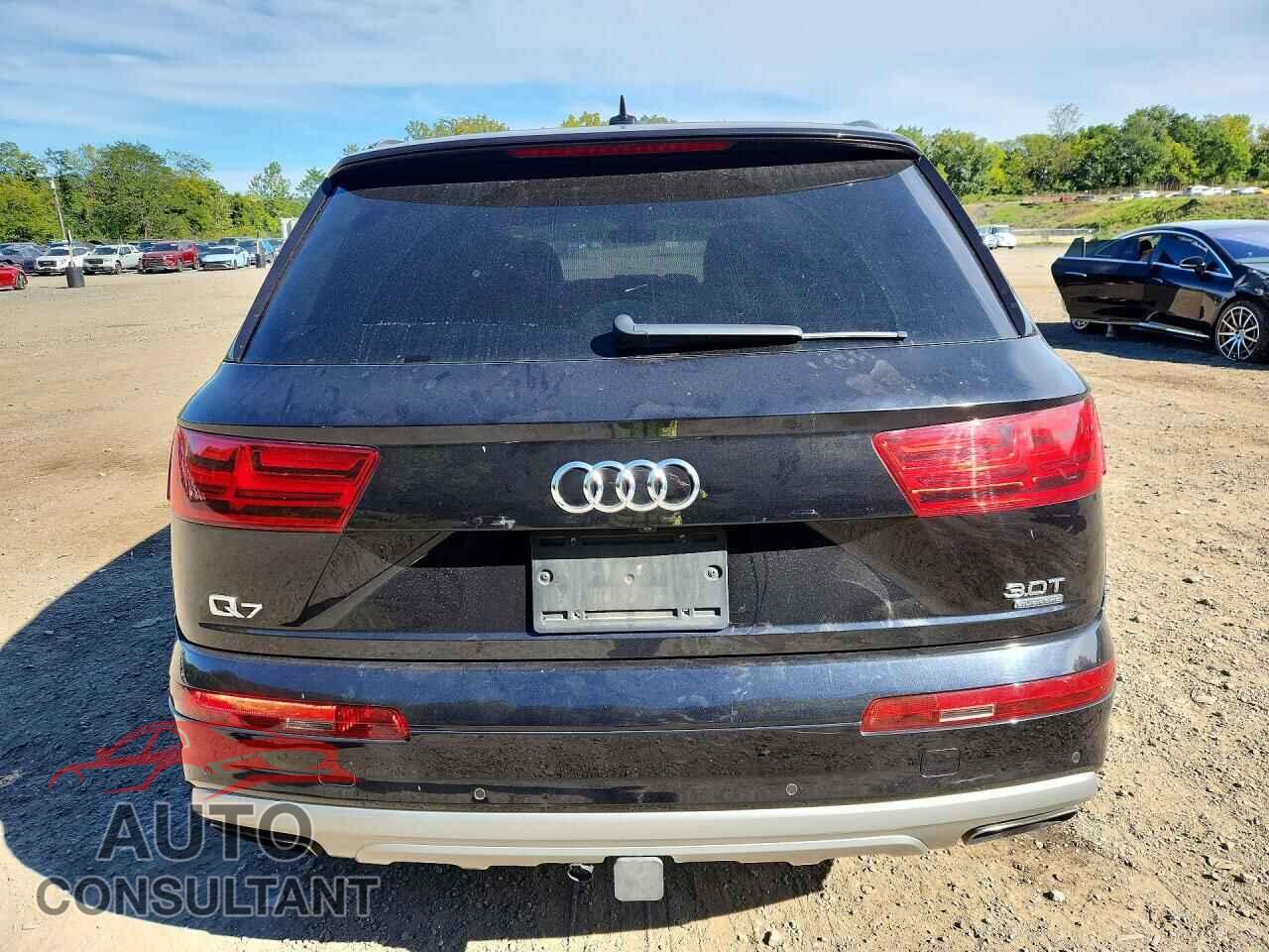 AUDI Q7 2017 - WA1VABF76HD009545
