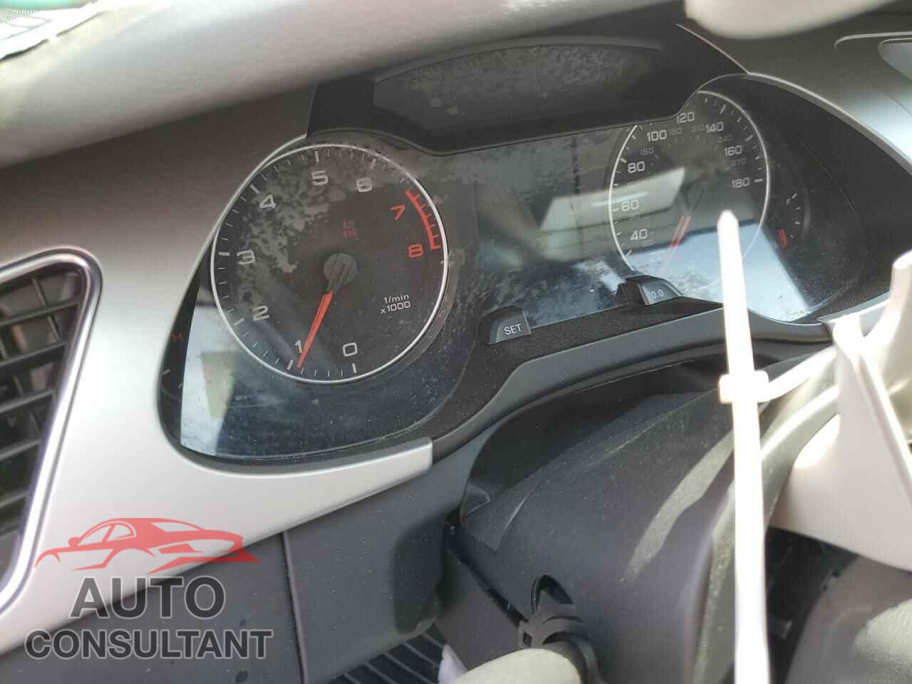 AUDI A4 2012 - WAUBFAFL7CN001052