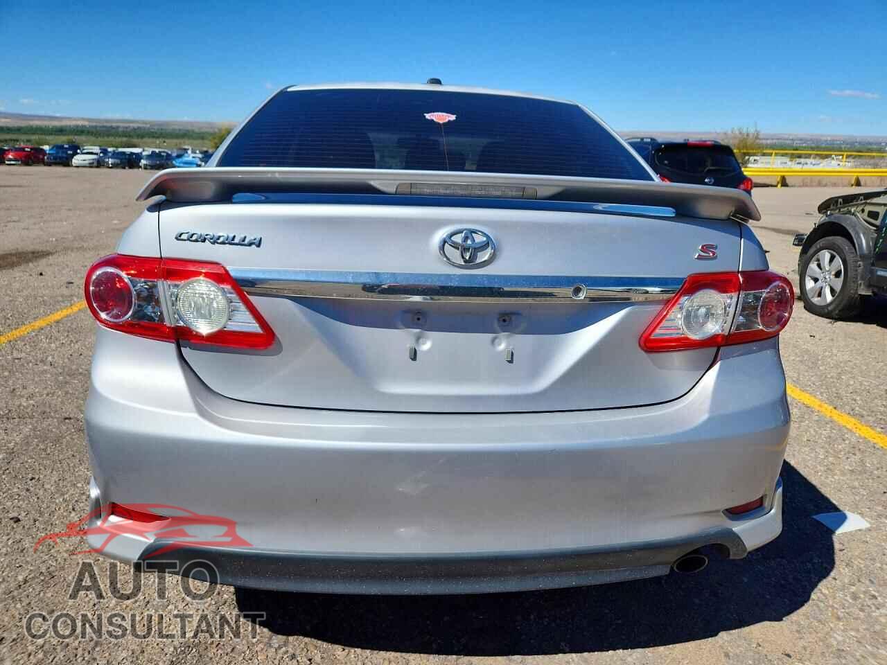 TOYOTA COROLLA 2011 - 2T1BU4EEXBC661553