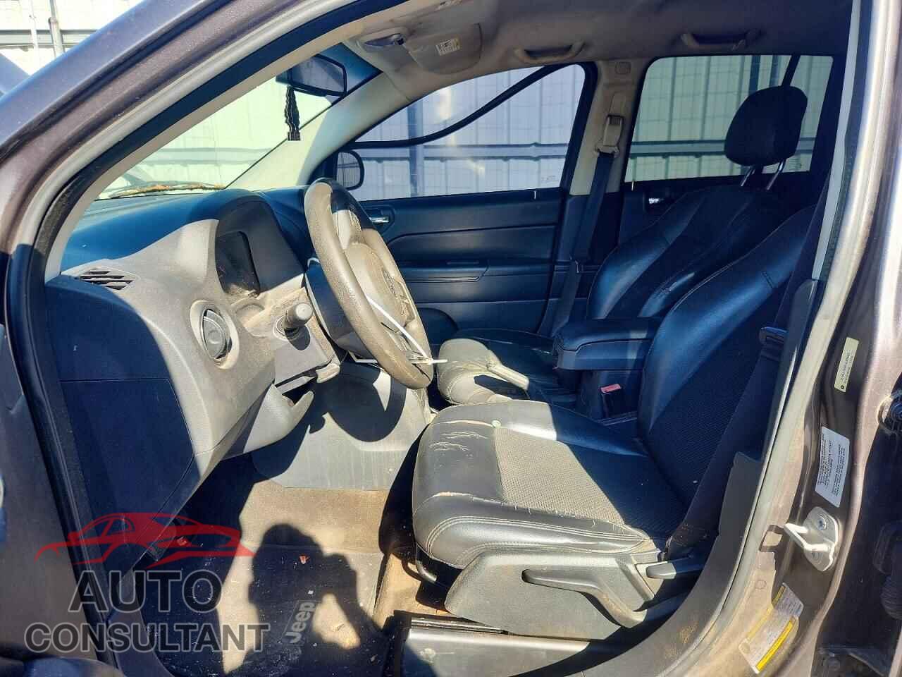 JEEP COMPASS 2015 - 1C4NJCBA6FD334903
