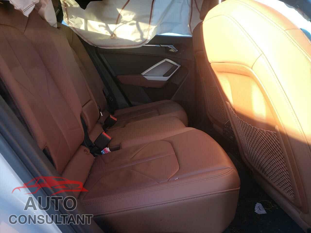 AUDI Q3 2021 - WA1EECF36M1046405
