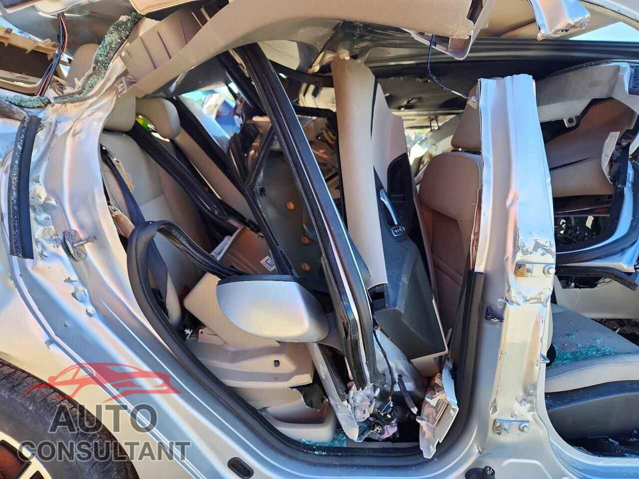 FORD FOCUS 2016 - 1FADP3F20GL308520