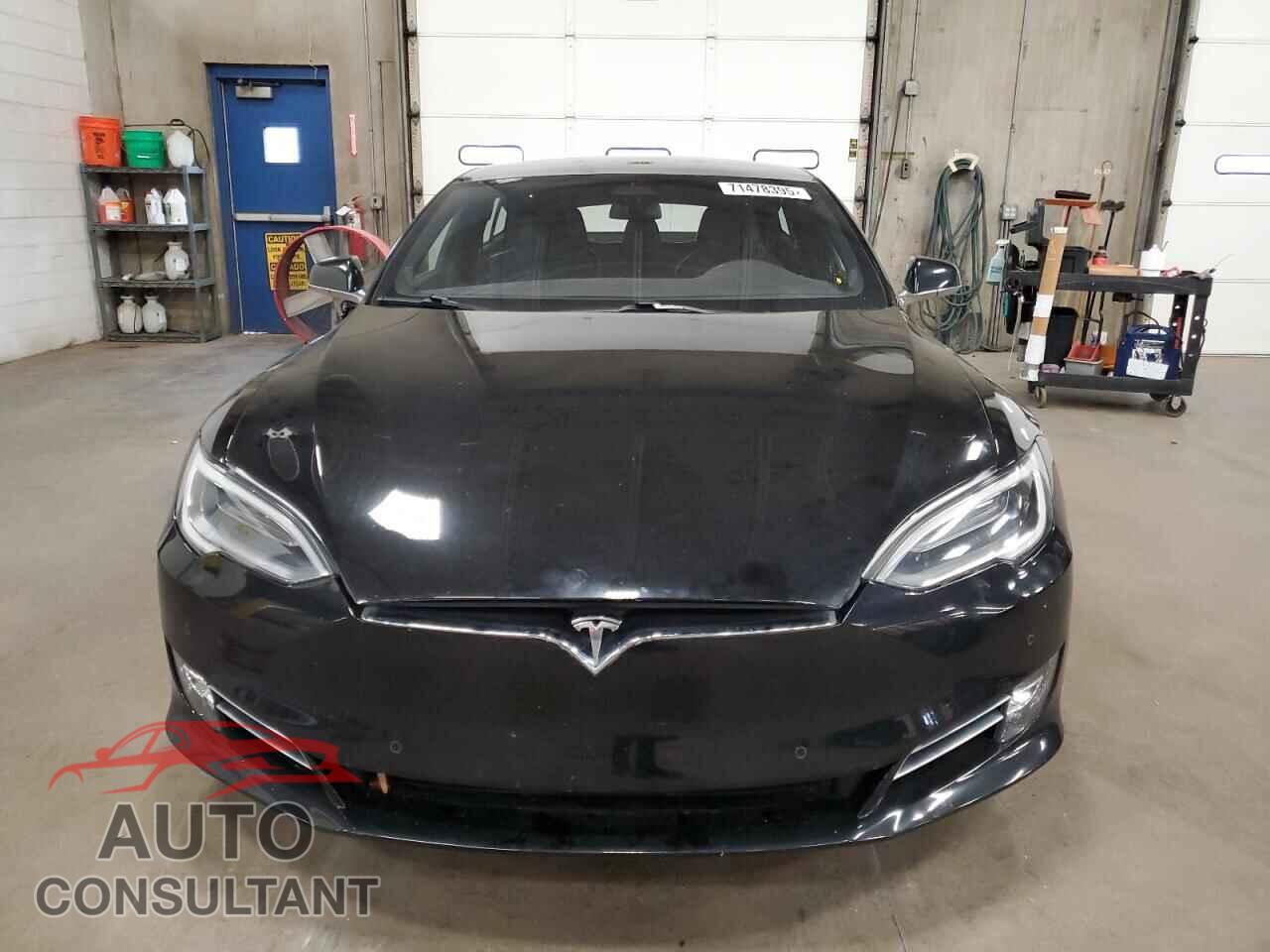 TESLA MODEL S 2018 - 5YJSA1E21JF273036