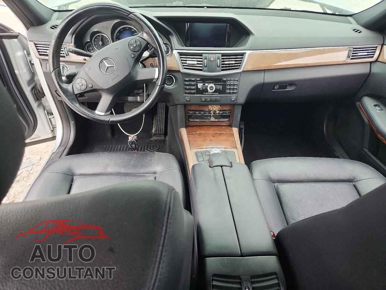 MERCEDES-BENZ E-CLASS 2011 - WDDHF8HB8BA486825