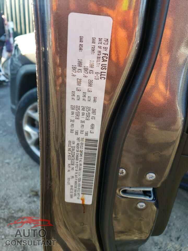 JEEP COMPASS 2019 - 3C4NJDCB4KT812236