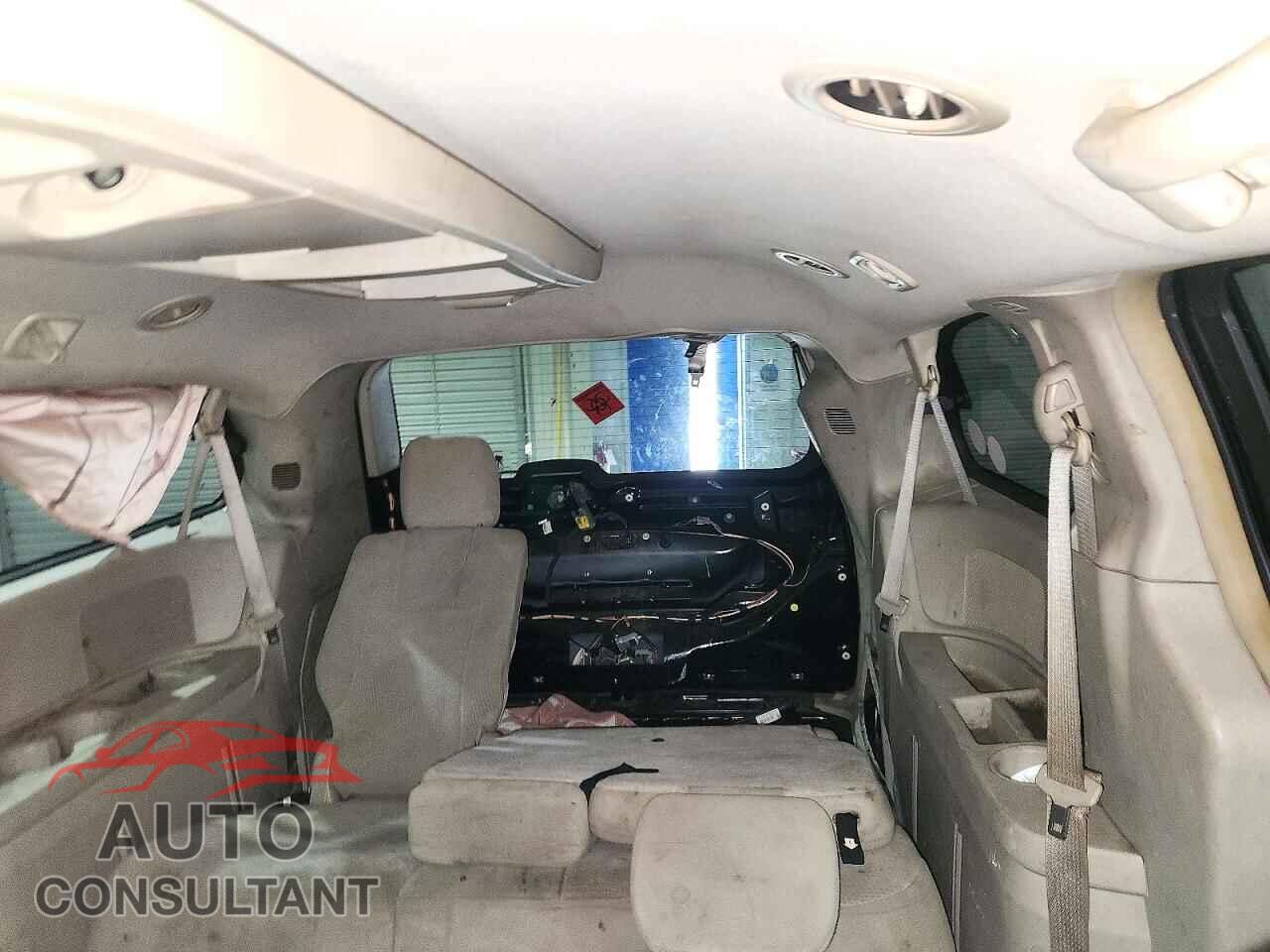 DODGE CARAVAN 2013 - 2C4RDGDG2DR588135
