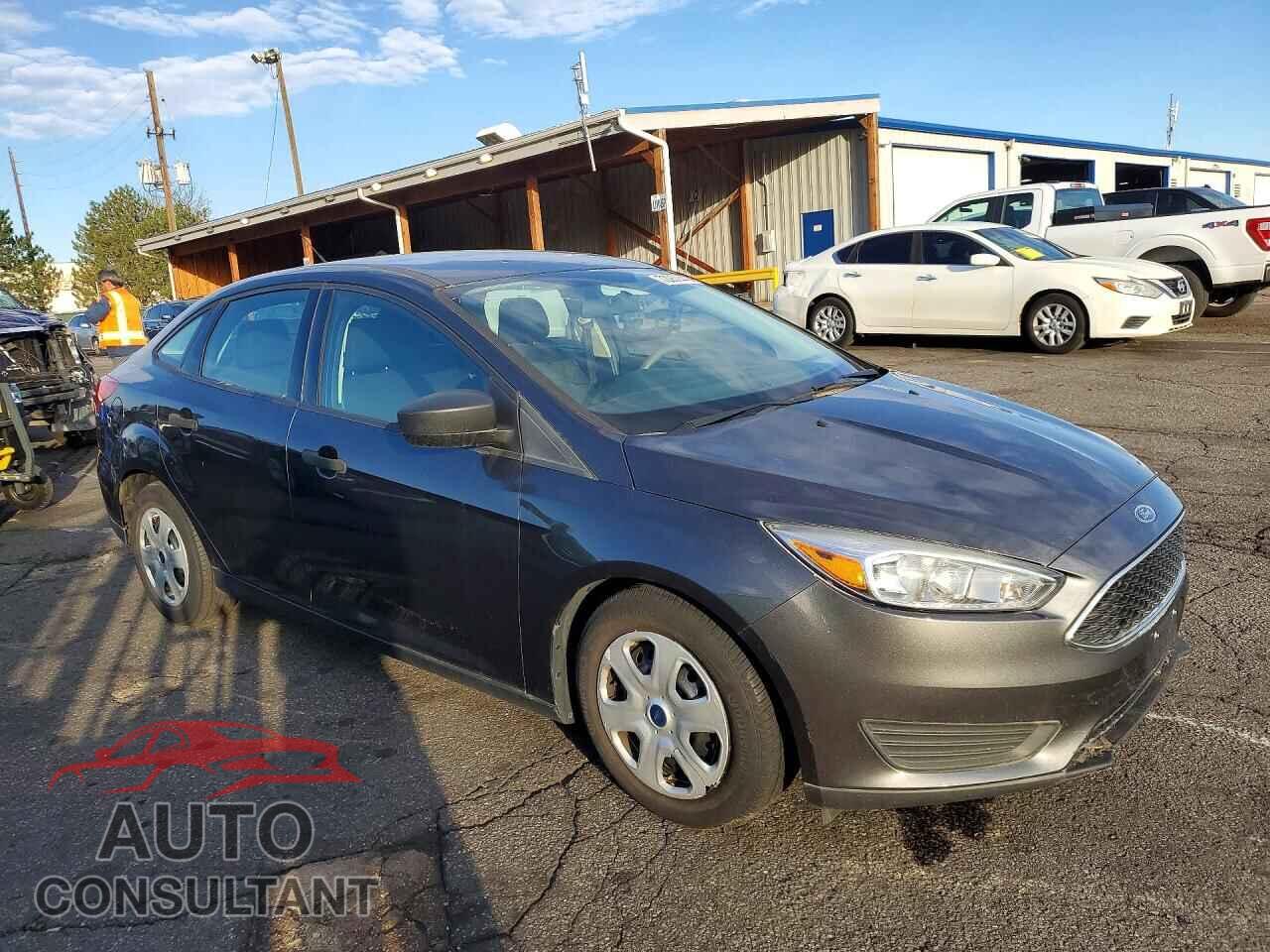 FORD FOCUS 2017 - 1FADP3E2XHL324873