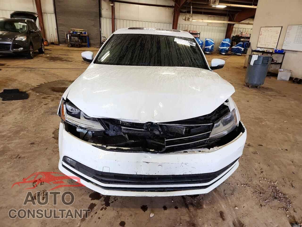 VOLKSWAGEN JETTA 2017 - 3VWL17AJ9HM384392