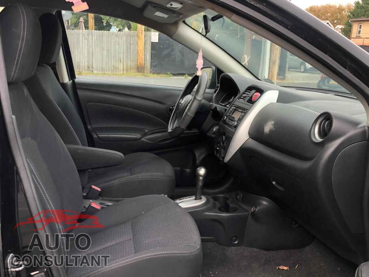 NISSAN VERSA 2017 - 3N1CN7AP1HL802951
