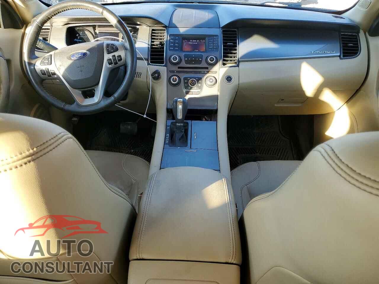 FORD TAURUS 2013 - 1FAHP2E87DG228752