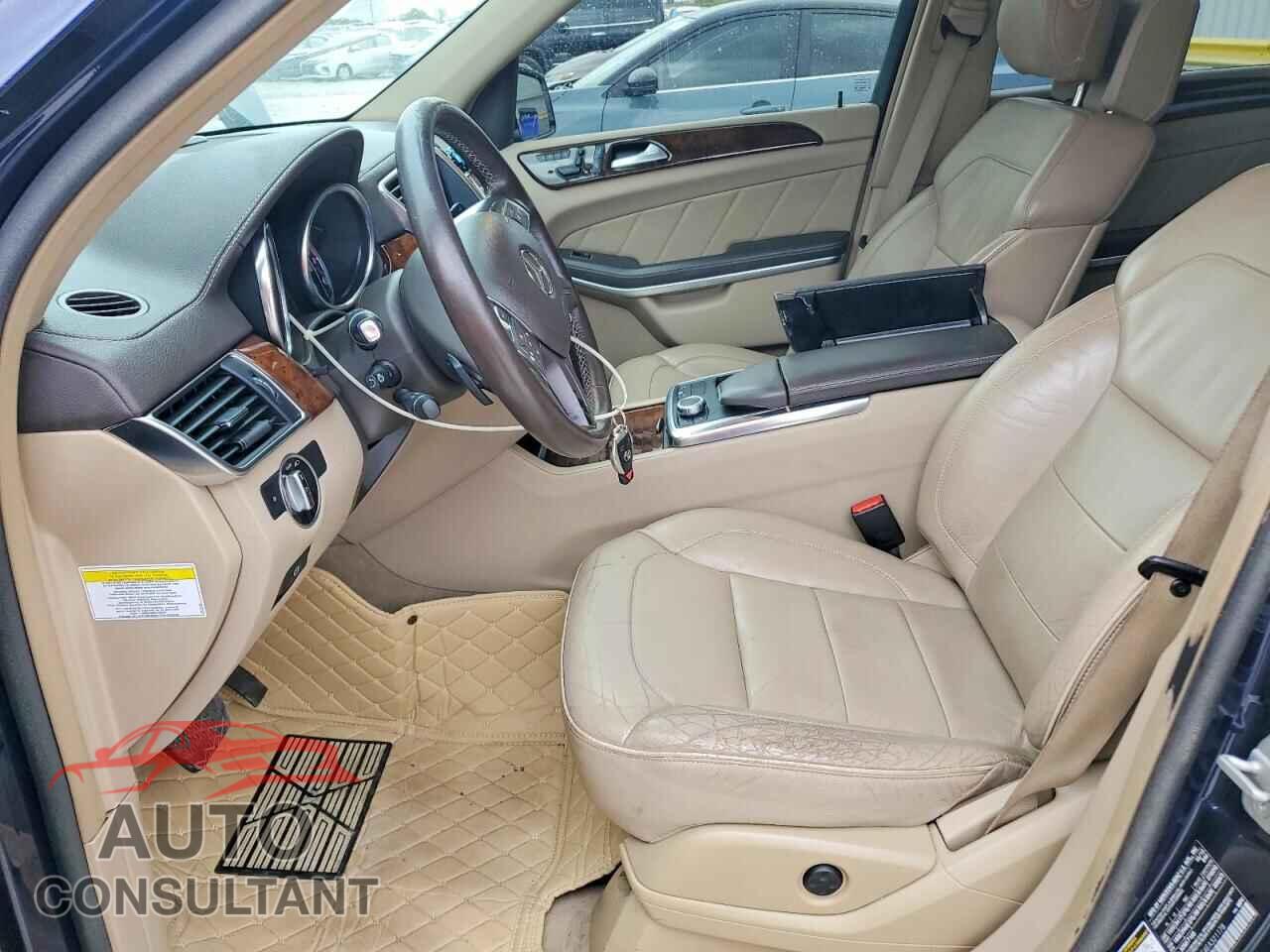 MERCEDES-BENZ GL-CLASS 2014 - 4JGDF7CE4EA321178