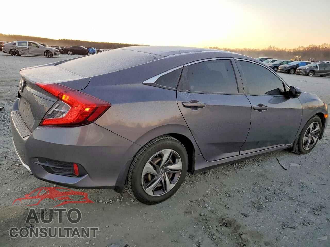 HONDA CIVIC 2019 - 19XFC2F6XKE032103