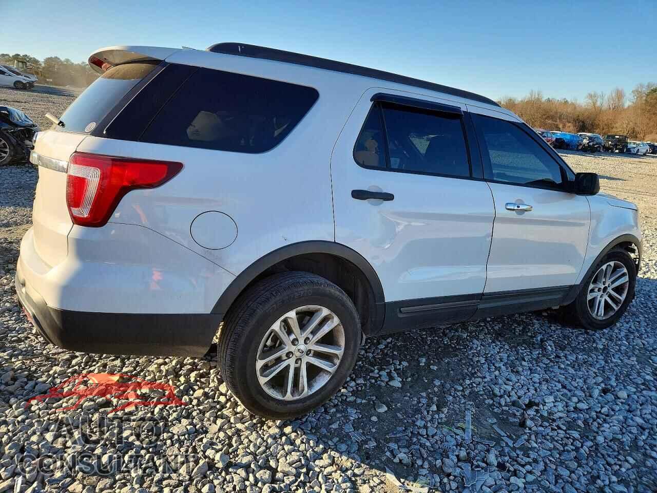 FORD EXPLORER 2017 - 1FM5K7B88HGD52429